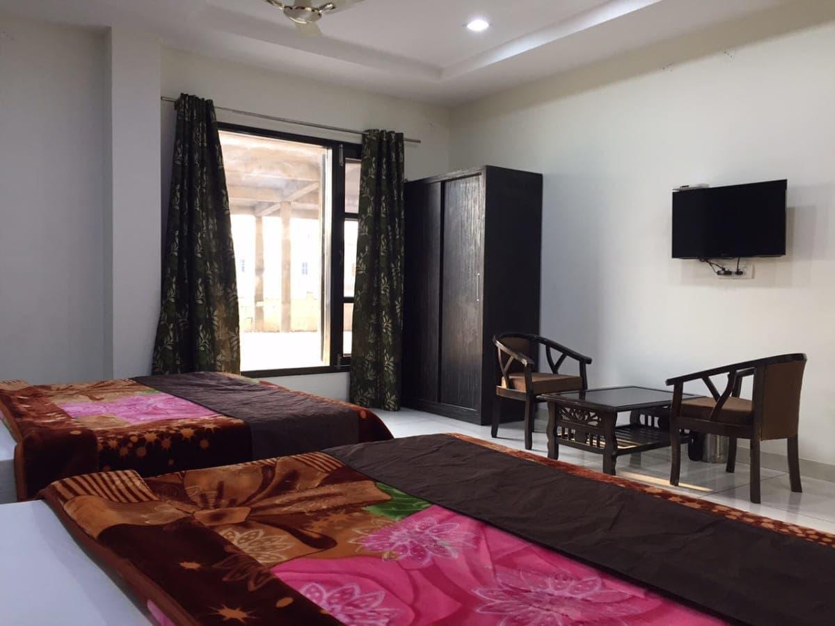 Oyo 30415 Hotel White City Anandpur  Екстериор снимка