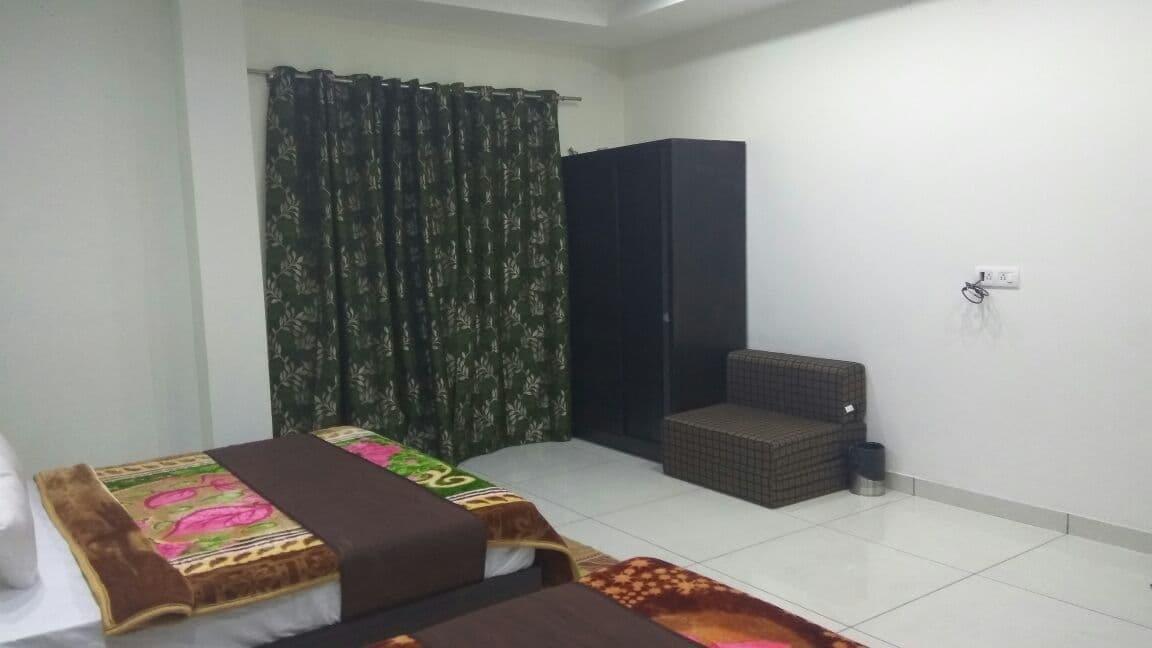 Oyo 30415 Hotel White City Anandpur  Екстериор снимка